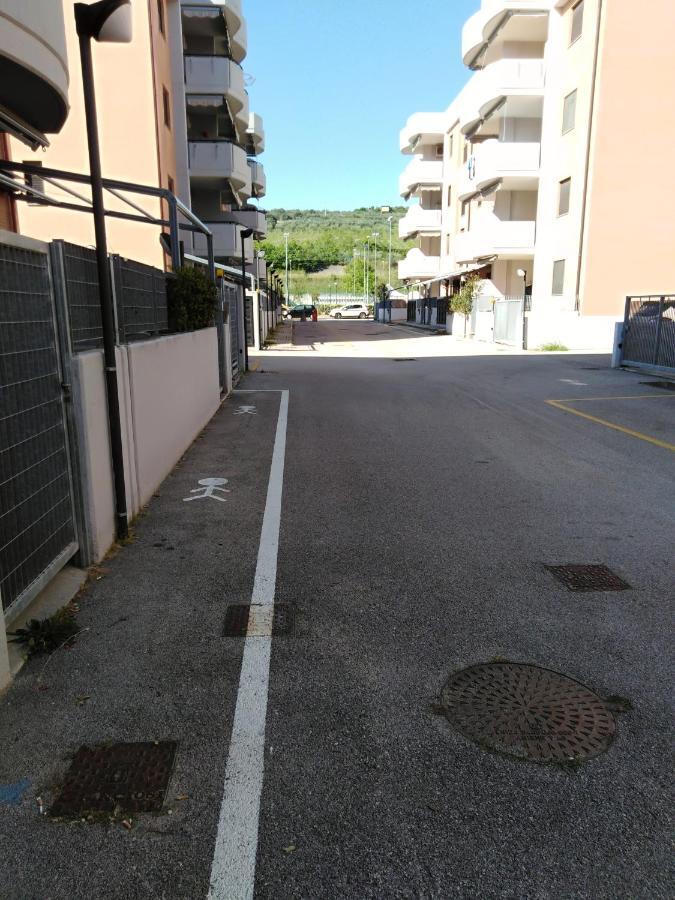 Appartamento Tra Citta E Mare Vasto Exterior photo